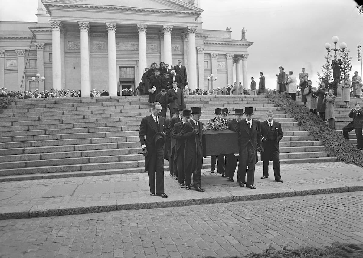 Funeral of Jean Sibelius in 1957