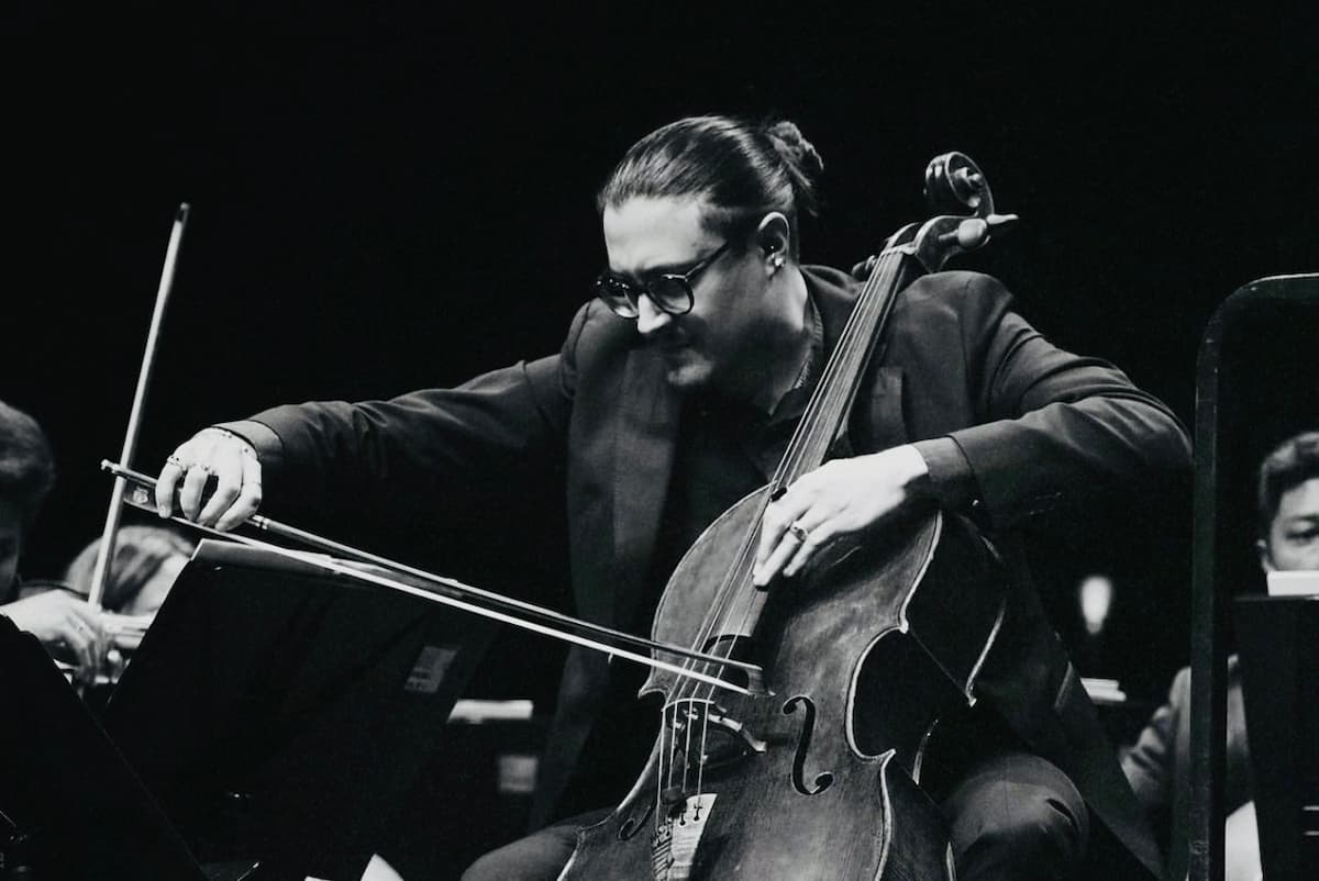The International Cello Institute and Brilliant Cellist Santiago Cañon-Valencia