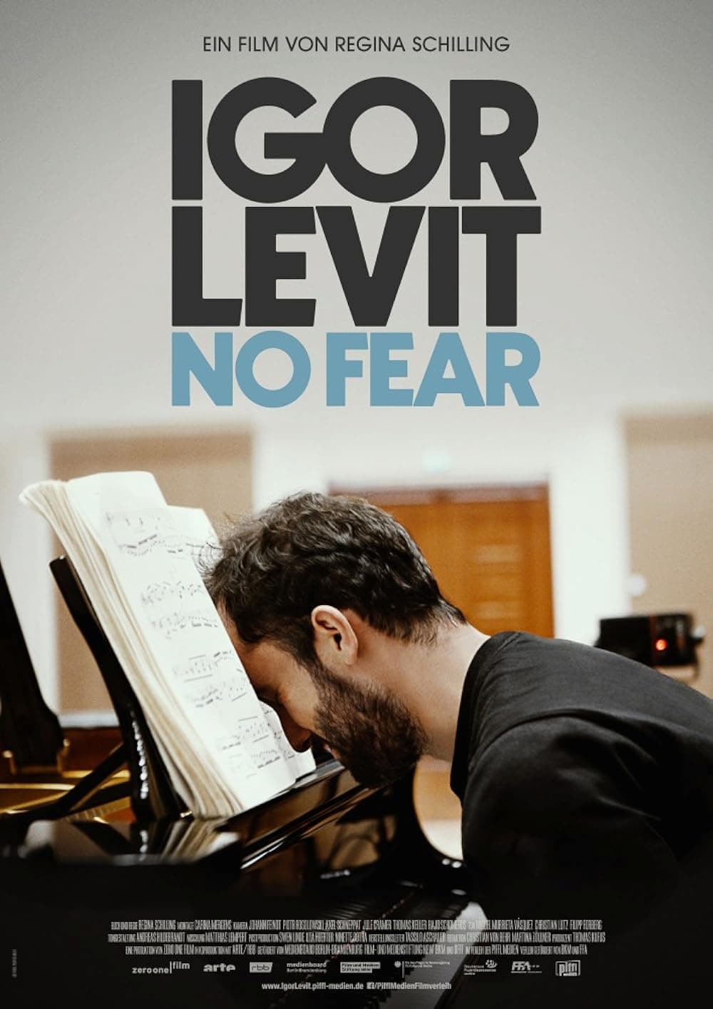Documentary poster cover "No Fear" - Igor Levit