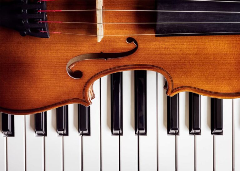 These Virtuoso Violinists Are Also Virtuoso Pianists