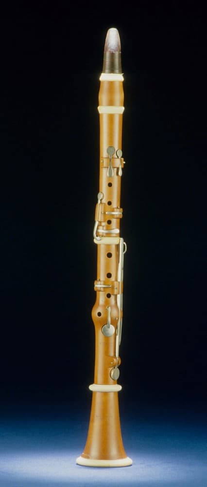 10-key clarinet, ca 1810 (Smithsonian Institution: National Museum of American History)