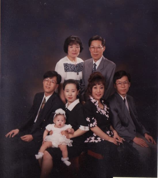 Sumi Jo with family