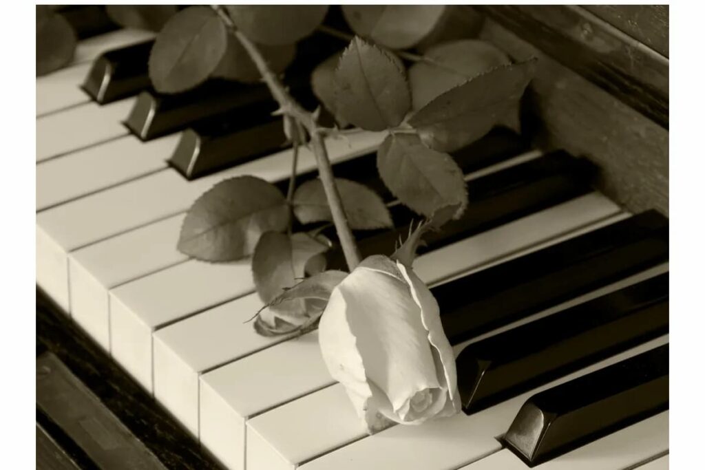 Classical Music for Funerals Piano, Voice, and Orchestra
