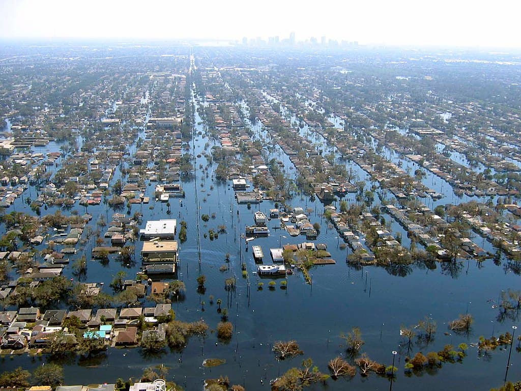 Flooded New Orleans, 2005 (NOAA)