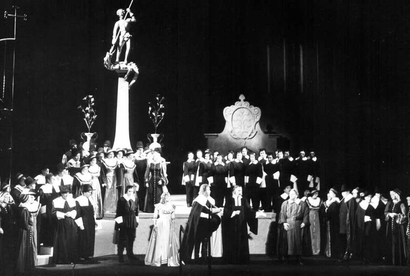 Premiere of Hindemith's "Die Harmonie der Welt", 1957