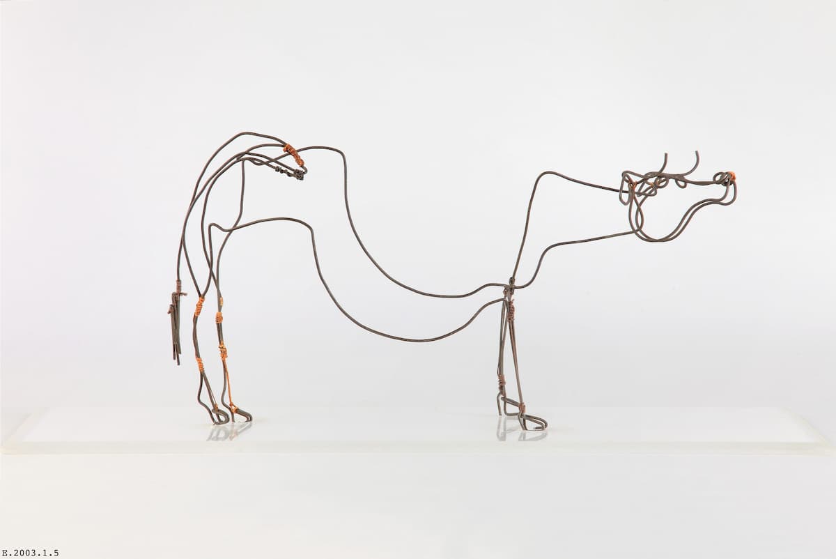 Calder: La vache, ca 1930 (photo by Pauline Daniel) (Musée de la Music, Philharmonie de Paris)