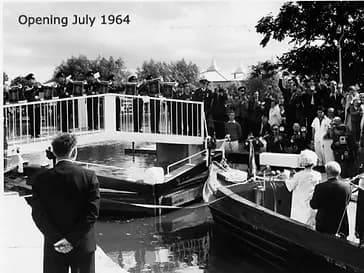 Opening of the canal, July 1964, with Her Majesty Queen Elizabeth the Queen Mother doing the honours (Stratford upon Avon Canal Society)