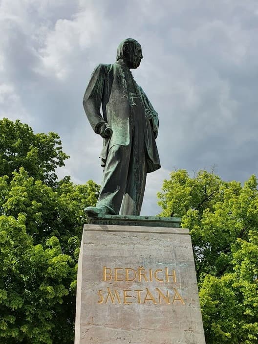 Statue of Smetana in Litomyšl
