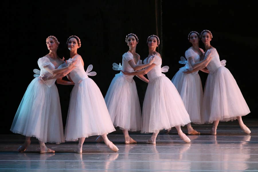 Chopiniana ballet performance