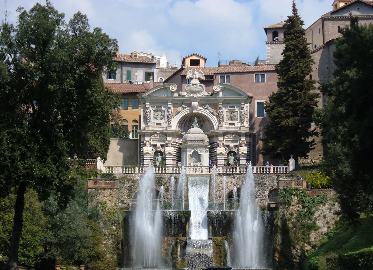 Fountain in Villa d’Este, Tivoli