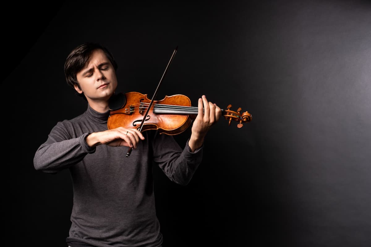Ukrainian violinist Aleksey Semenenko