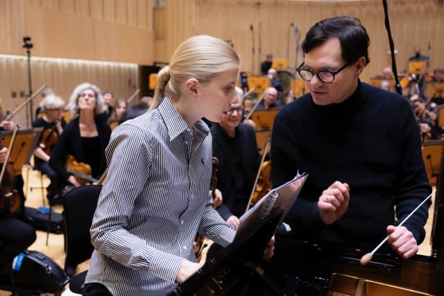 Svetlana Andreeva with Sergey Neller and Royal Scottish National Orchestra