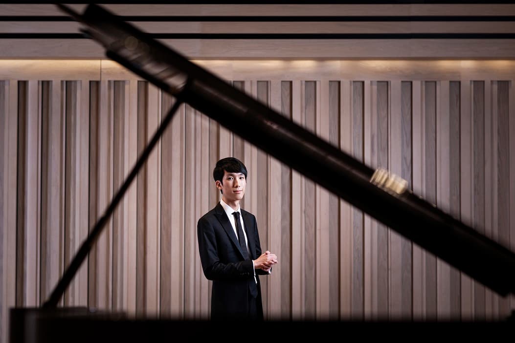 Pianist Eric Lu