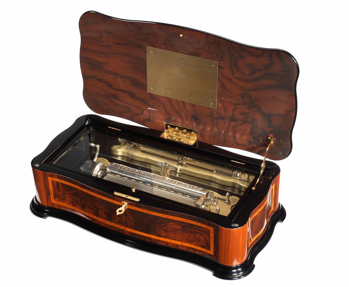 Grand cartel type Sublime Harmonie music box, 2000 (Reuge)