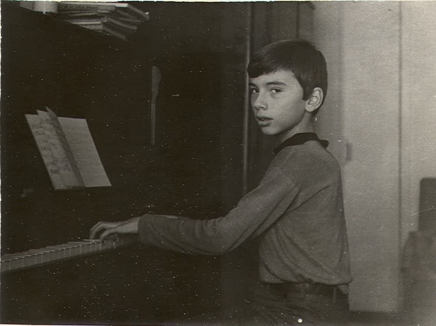 Dmitri Hvorostovsky in 1974