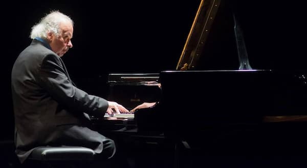 Luiz de Moura Castro