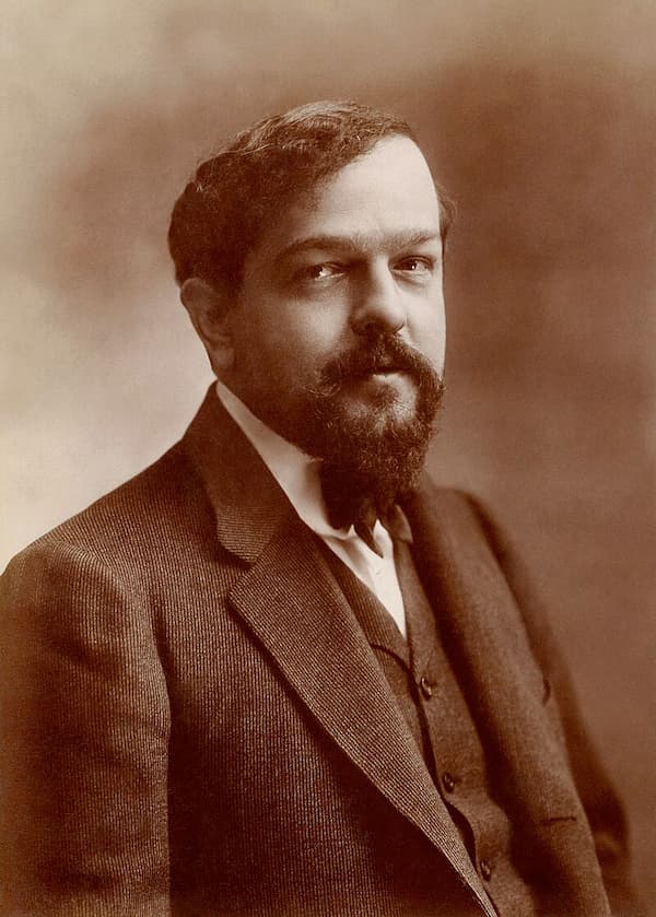 Nadar: Claude Debussy, 1900 (Gallica btv1b53118843k/f1)