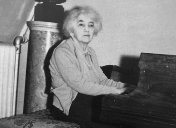 Ilona Eibenschütz, 1958