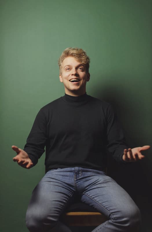 Countertenor Hugh Cutting