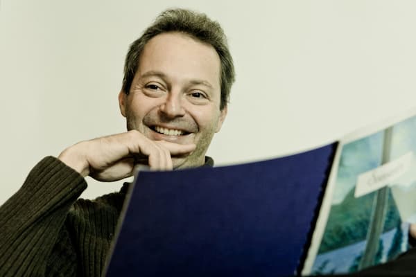 archive-post-image