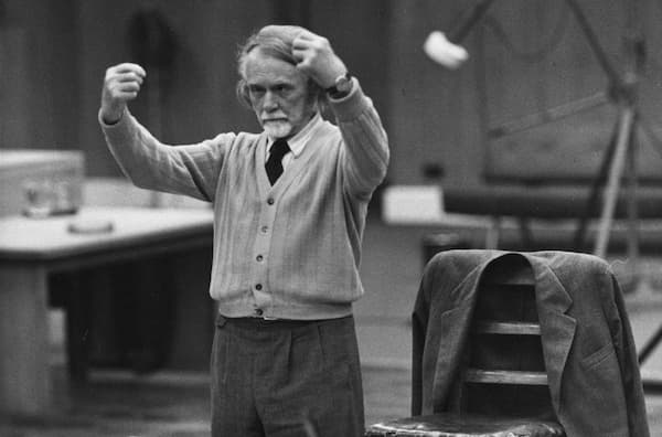 Zoltán Kodály conducting