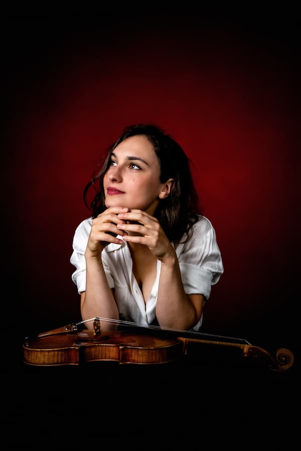 Eva Zavaro (photo by Olivier Lalane)