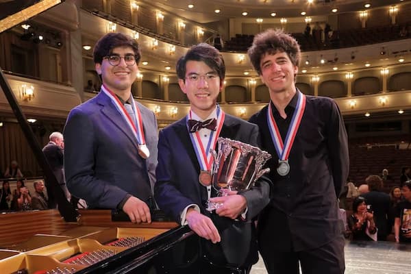 2025 Competition Winners – Gold:Aristo Sham (29)/ Hong Kong, China; Silver:Vitaly Starikov (30)/ Israel&Russia; Bronze:Evren Ozel (26)/ U.S.A.