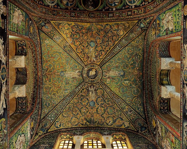 Full presbytery mosaic (photo by Petar Milošević)