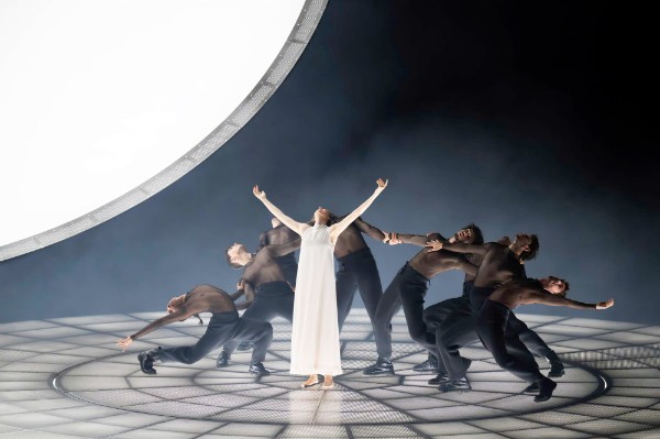 Salzburg Festival 2025: Maria Stuarda – Platforms Passing in the Night