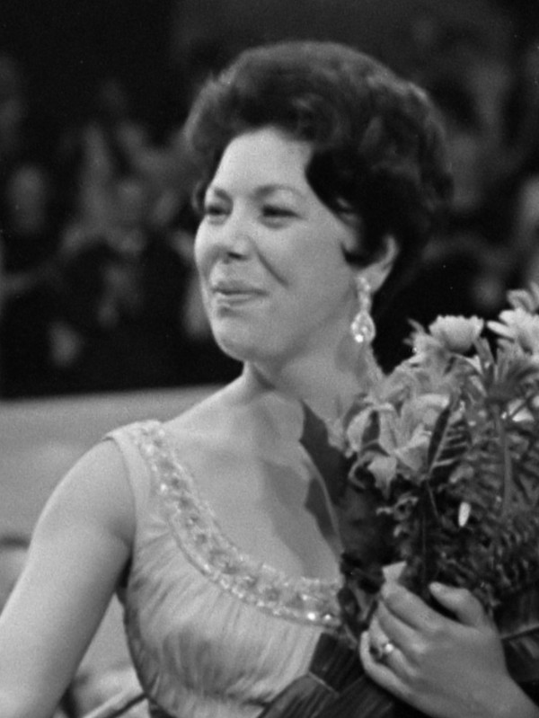 Dame Janet Baker, 1967