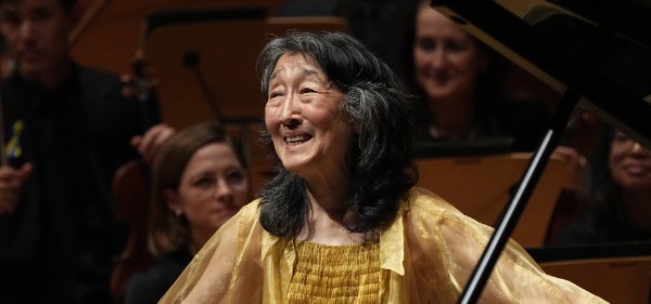 Mitsuko Uchida performing with the Mahler Chamber Orchestra