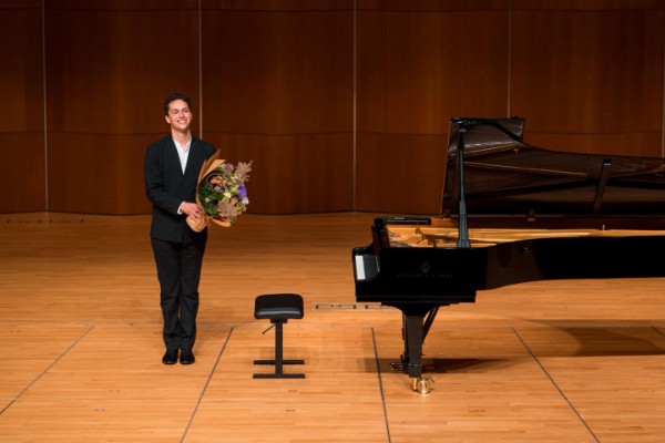 Nikola Meeuwsen Hong Kong Debut