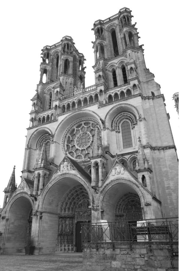 Façade of Notre-Dame de Laon
