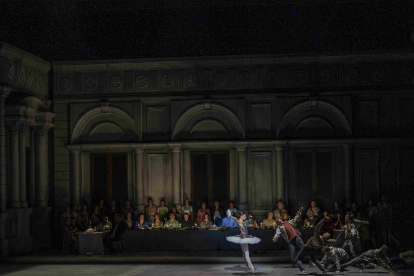Act III: The Ballerina (Eleana Andreoudi) with a knife, 2025 (photo by A. Simopoulos) (Greek National Opera)