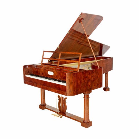 The replica of Chopin’s 1825 Buchholtz piano