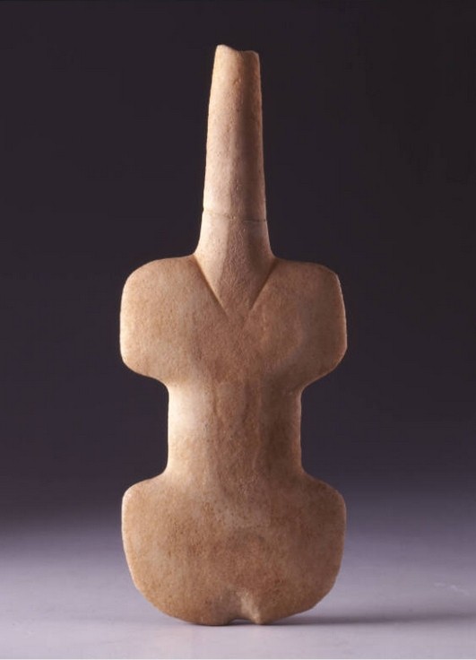 White marble figurine, Early Bronze Age, 3200–2800BC (Athens: Cycladic Museum)