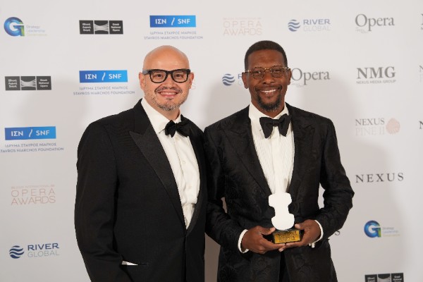 David Lomeli and Quincy Roberts from The Dallas Opera (© Akriviadis Charis)