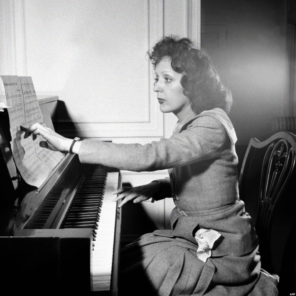 Édith Piaf at the piano
