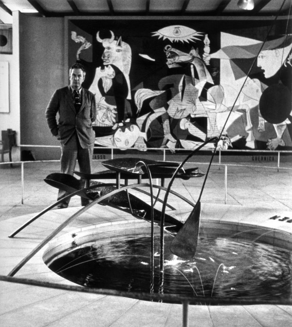Calder with Mercury Fountain in the Spanish Pavilion at the Paris World's Fair, July 1937 (Photograph by Hugo P. Herdeg © Christian Herdeg