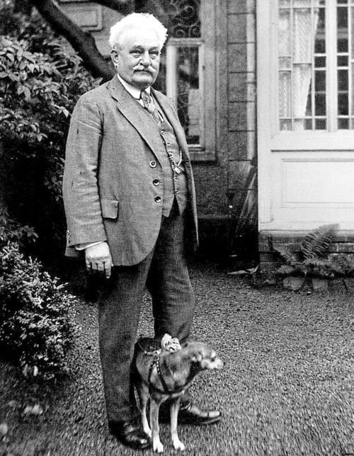 Leoš Janáček with his dog Čipera