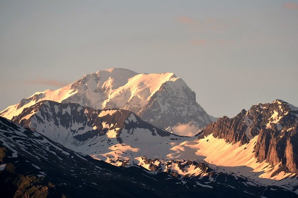 Sunset on Mount Blanc, 2013 (photo by Henk Monster)