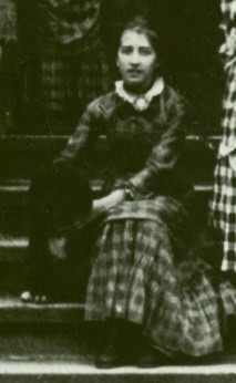 Isolde Wagner from the group photo of Wagner's family in 1881