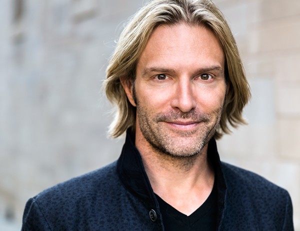 Changing the Words: Two Choral Settings by Eric Whitacre