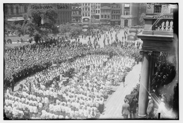 Edwin Franko Goldman leading the Goldman Band in 1922, outside New York’s City Hall (Bain News Service. Library of Congress, https://lccn.loc.gov/2014714574)