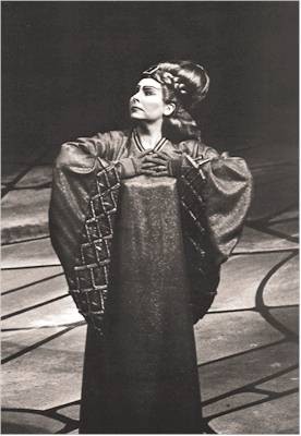 Christa Ludwig as Ortrud