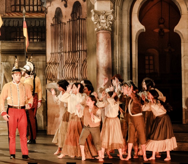 Carmen, Act I: Children’s chorus teasing a dragoon, 2026 (Greek National Opera) (Photo by Giannis Antonoglou)