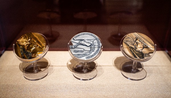 Chopin Competition Medals © Suzhou Museum