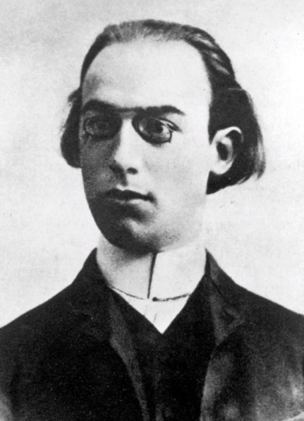 Erik Satie, 1884
