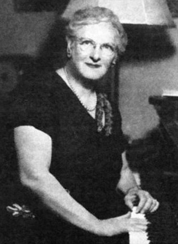 Marion Bauer
