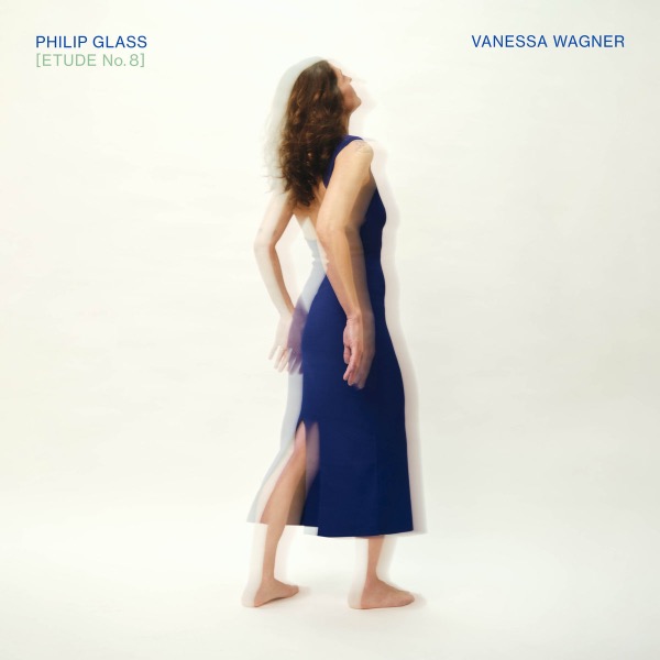 Vanessa Wagner performing Glass